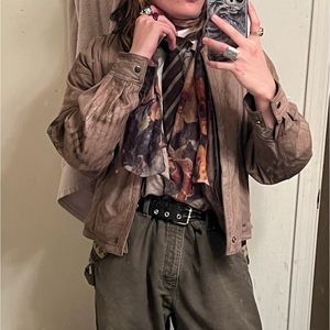 Meet your Posher, Lin